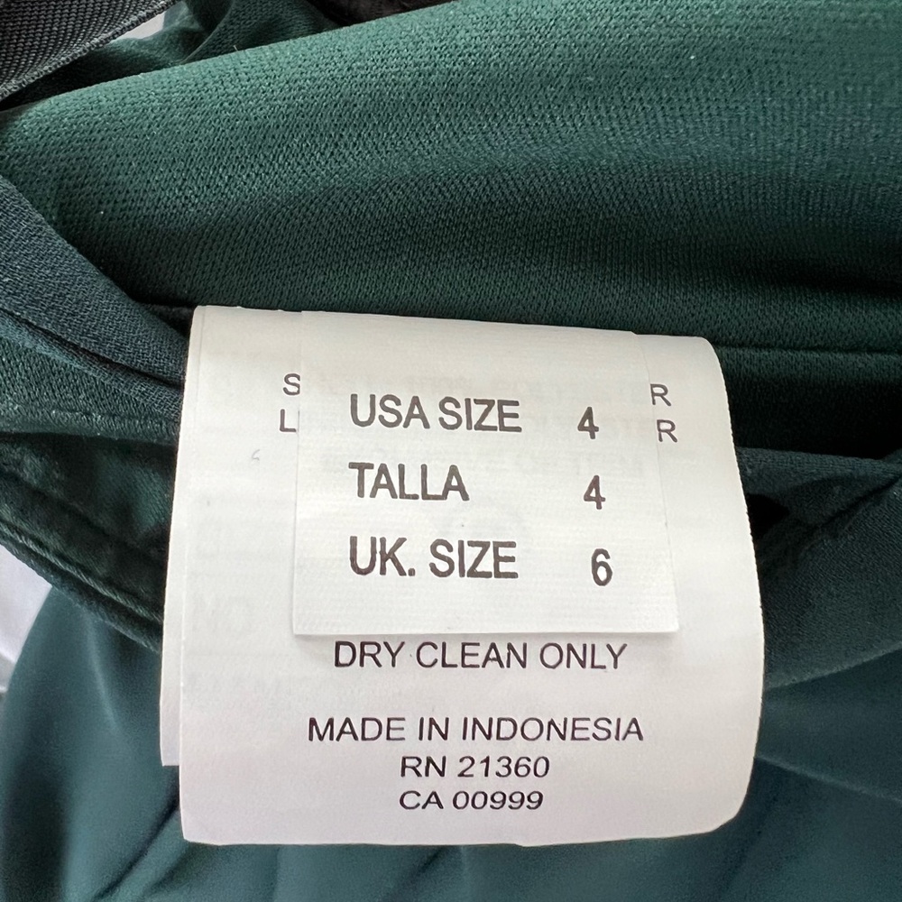 Kennedy Blue ‘Luna’ Bridesmaid Dress - Size 4 - Picture 4 of 4